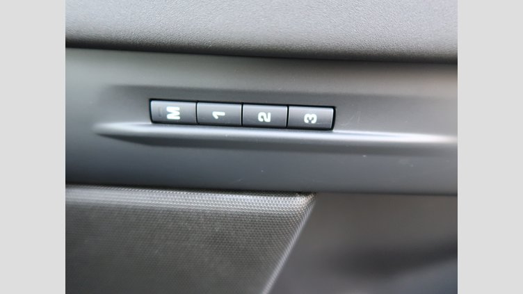 2024 認定中古車 Land Rover Range Rover Evoque フジホワイト P200（ガソリン） スタンダードホイールベース DYNAMIC SE