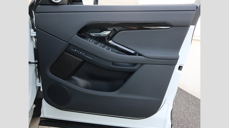 2024 認定中古車 Land Rover Range Rover Evoque フジホワイト P200（ガソリン） スタンダードホイールベース DYNAMIC SE