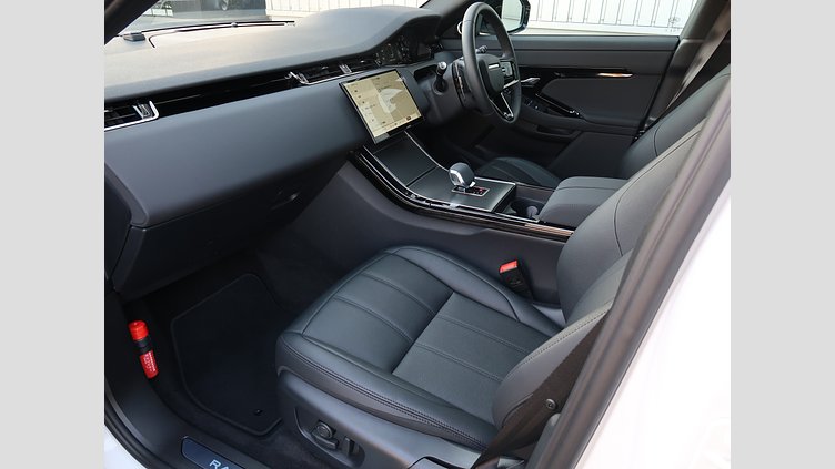 2024 認定中古車 Land Rover Range Rover Evoque フジホワイト P200（ガソリン） スタンダードホイールベース DYNAMIC SE