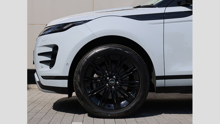 2024 認定中古車 Land Rover Range Rover Evoque アロイオスグレイ D200マイルドハイブリッド（ディーゼル） スタンダードホイールベース DYNAMIC SE