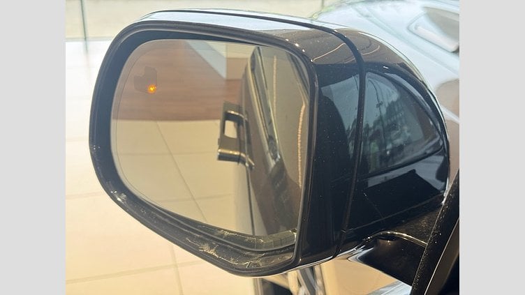 2025 SKLADOVÉ VOZIDLÁ Land Rover Range Rover Sport Charente Grey NEW Land Rover RANGE ROVER SPORT, 3.0D I6 300PS, SE