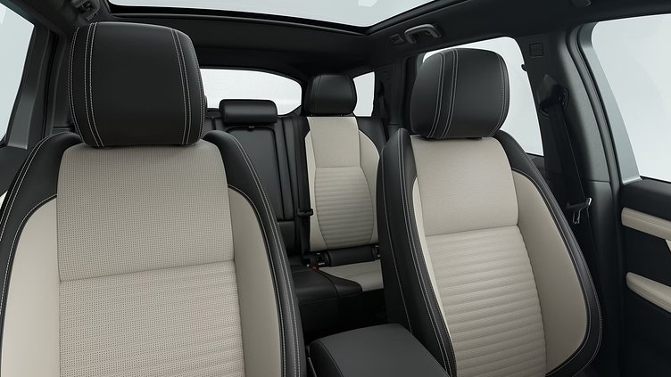 2025 Nowy Land Rover Discovery Sport Hakuba Silver D200 Standardowy rozstaw osi Dynamic HSE