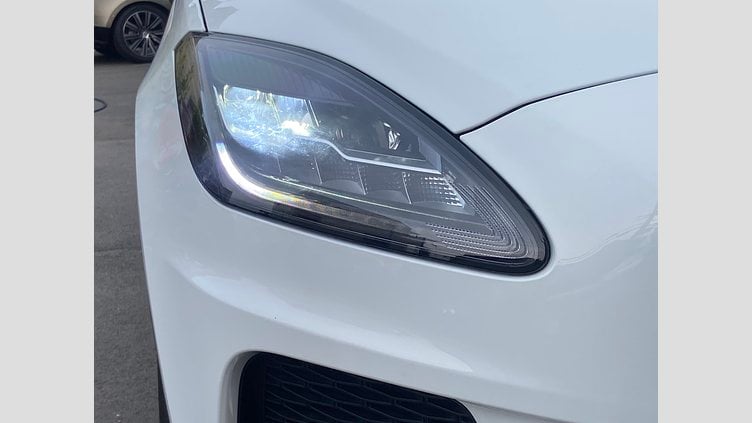 2022 認定中古車 Jaguar E-Pace フジ ホワイト D200 AWD（オートマチック） S
