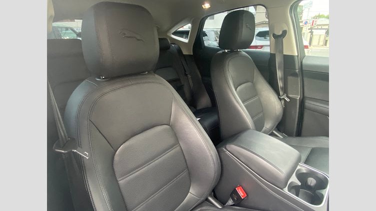2022 認定中古車 Jaguar E-Pace フジ ホワイト D200 AWD（オートマチック） S