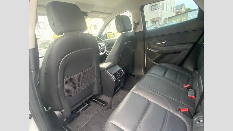 2022 認定中古車 Jaguar E-Pace フジ ホワイト D200 AWD（オートマチック） S