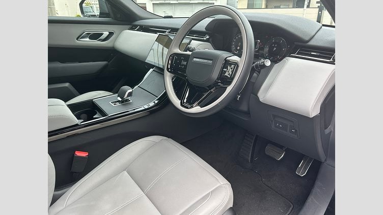 2024 認定中古車 Land Rover Range Rover Velar サントリーニブラック D200（ディーゼル） Dynamic SE