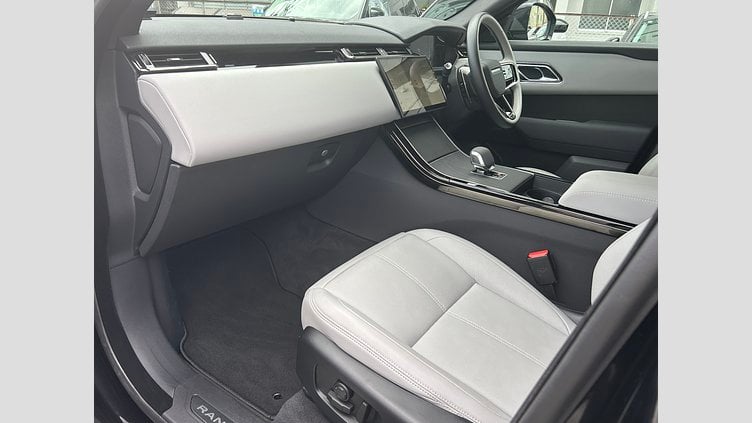 2024 認定中古車 Land Rover Range Rover Velar サントリーニブラック D200（ディーゼル） Dynamic SE