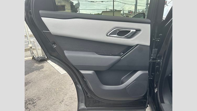 2024 認定中古車 Land Rover Range Rover Velar サントリーニブラック D200（ディーゼル） Dynamic SE