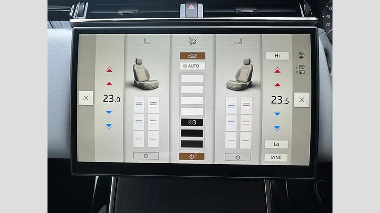 2024 認定中古車 Land Rover Range Rover Velar サントリーニブラック D200（ディーゼル） Dynamic SE