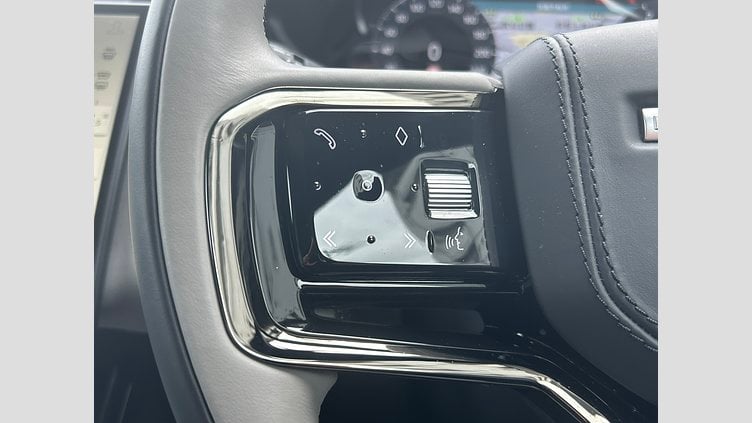 2024 認定中古車 Land Rover Range Rover Velar サントリーニブラック D200（ディーゼル） Dynamic SE