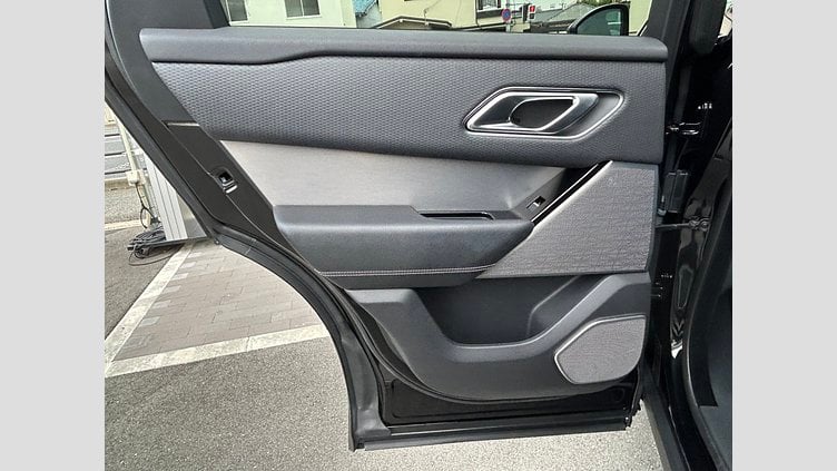 2020 認定中古車 Land Rover Range Rover Velar サントリーニブラック D180 R-DYNAMIC SE