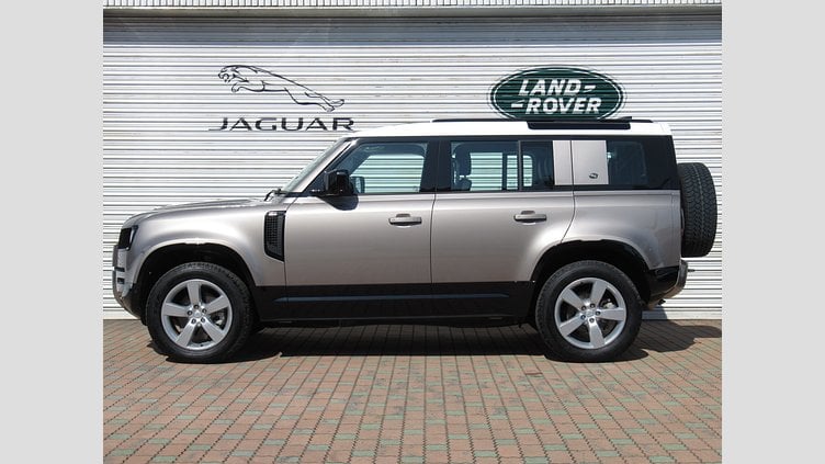 2023 認定中古車 Land Rover Defender 110 ランタオブロンズ P300 AWD（AT） SE