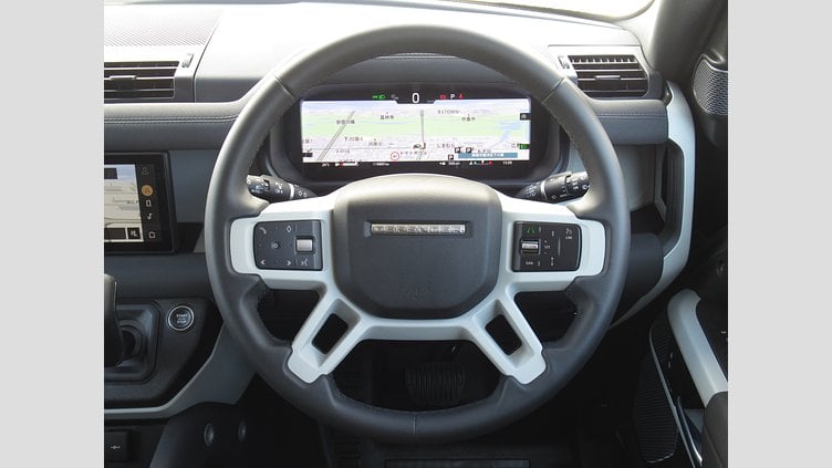 2023 認定中古車 Land Rover Defender 110 ランタオブロンズ P300 AWD（AT） SE