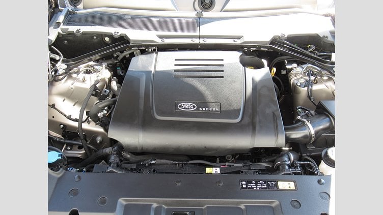 2023 認定中古車 Land Rover Defender 110 ランタオブロンズ P300 AWD（AT） SE