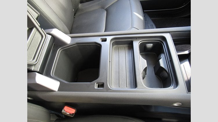 2023 認定中古車 Land Rover Defender 110 ランタオブロンズ P300 AWD（AT） SE