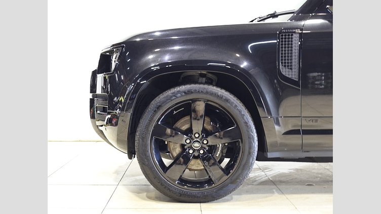 2024 認定中古車 Land Rover Defender 90 サントリーニブラック P525 AWD (AT) V8