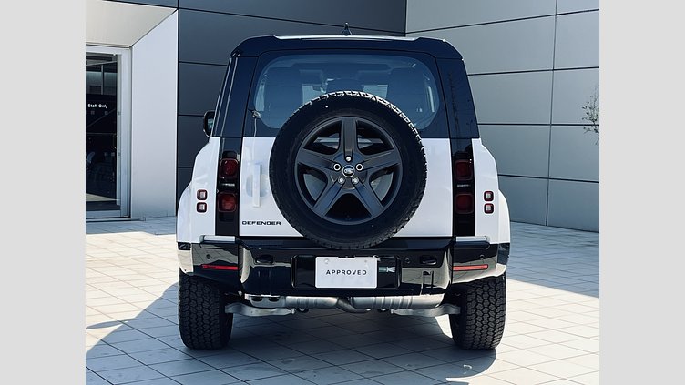 2024 認定中古車 Land Rover Defender 90 フジホワイト D300 AWD（AT） X-DYNAMIC SE
