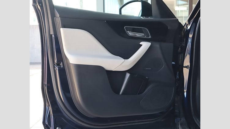 2020 認定中古車 Jaguar F-Pace Portofino Blue 2.0L I4 Pet Mid DOHC AJ200 P250 R-Sport
