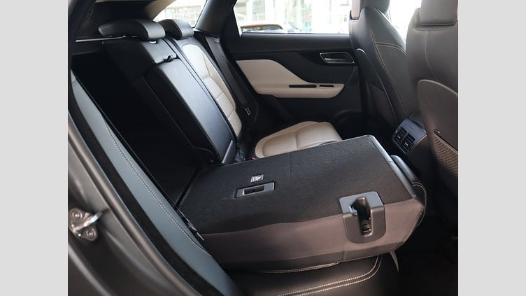 2020 認定中古車 Jaguar F-Pace Portofino Blue 2.0L I4 Pet Mid DOHC AJ200 P250 R-Sport