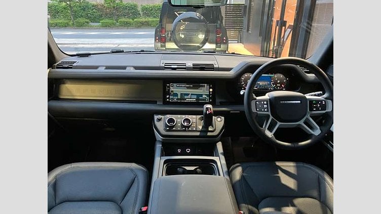 2024 認定中古車 Land Rover Defender 110 タスマンブルー D300 AWD（AT） S