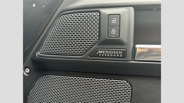 2023 認定中古車 Land Rover Defender 90 カルパチアングレイ P525 AWD (AT) V8