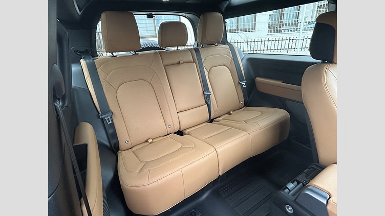 2023 認定中古車 Land Rover Defender 90 カルパチアングレイ P525 AWD (AT) V8