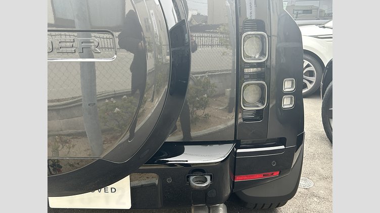 2023 認定中古車 Land Rover Defender 90 カルパチアングレイ P525 AWD (AT) V8