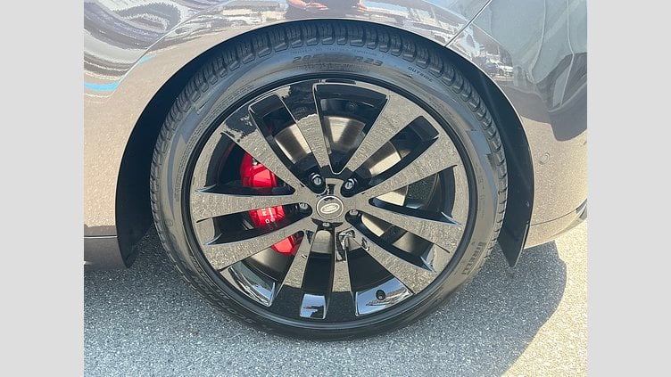 2023 認定中古車 Land Rover Range Rover Sport シャラントグレイ 3.0リッター6気筒300PSターボチャージドディーゼルMHEV（オートマチック） DYNAMIC SE