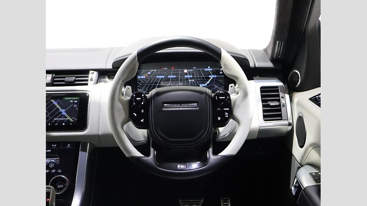 2022 認定中古車 Land Rover Range Rover Sport SVO Premium Palette Grey 5.0L V8スーパーチャージドガソリン 575PS SVR