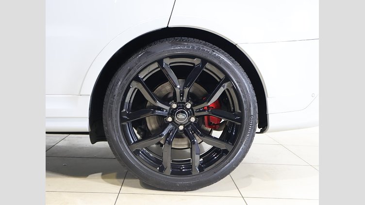 2022 認定中古車 Land Rover Range Rover Sport SVO Premium Palette Grey 5.0L V8スーパーチャージドガソリン 575PS SVR