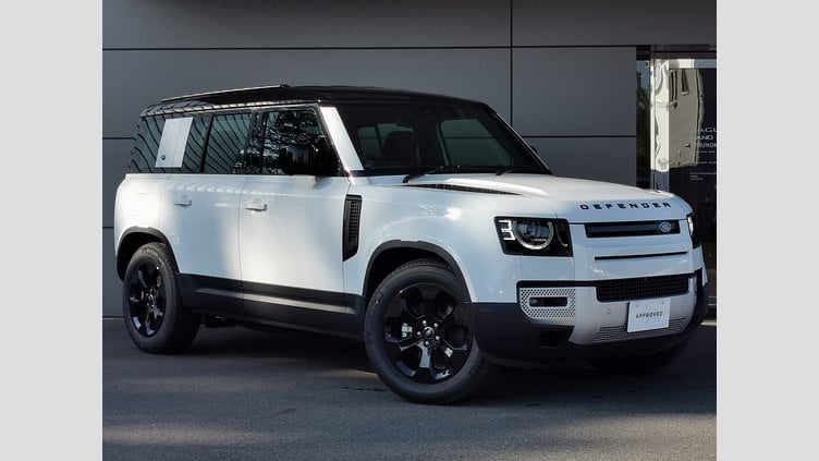 2024 認定中古車 Land Rover Defender 110 フジホワイト P300 AWD（AT） SE