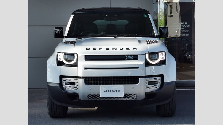 2024 認定中古車 Land Rover Defender 110 フジホワイト P300 AWD（AT） SE