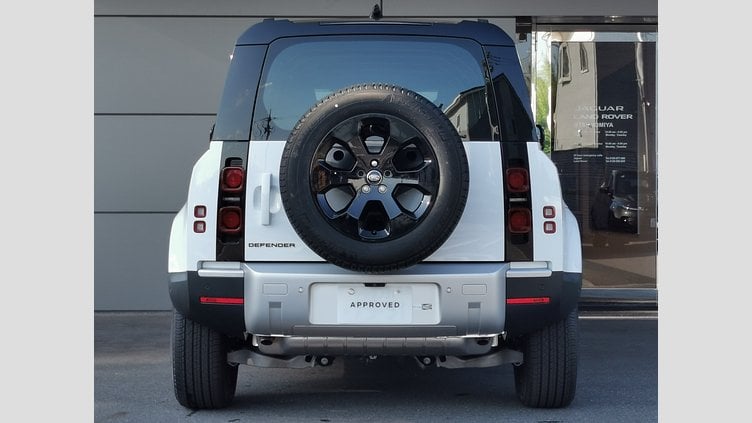 2024 認定中古車 Land Rover Defender 110 フジホワイト P300 AWD（AT） SE
