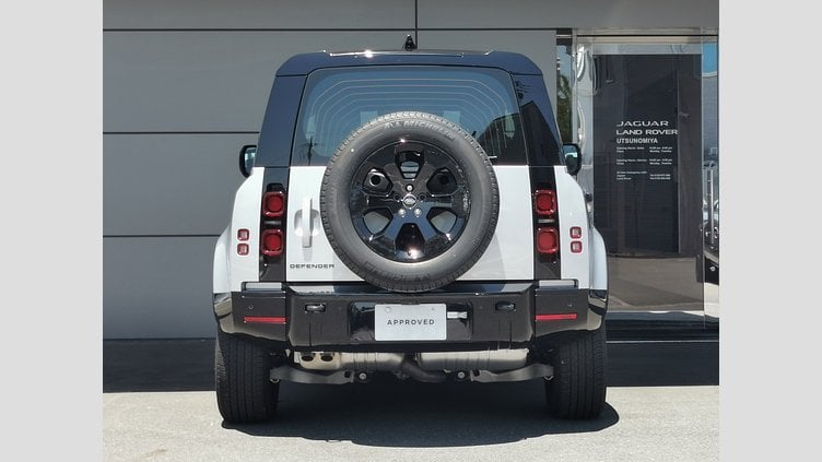 2024 認定中古車 Land Rover Defender 90 ハクバシルバー D300 AWD（AT） X-DYNAMIC HSE