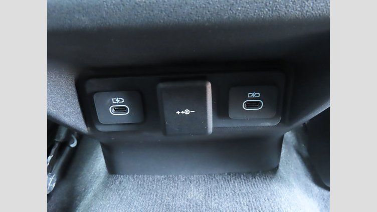 2024 認定中古車 Land Rover Range Rover Evoque サントリーニブラック P300eプラグインハイブリッド（ガソリン） スタンダードホイールベース DYNAMIC HSE