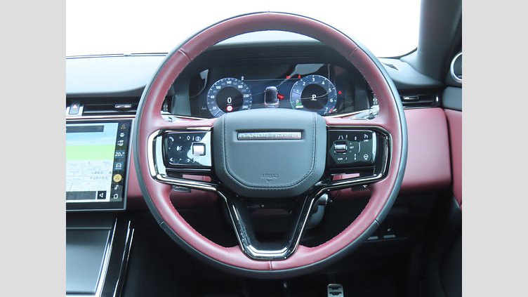 2024 認定中古車 Land Rover Range Rover Evoque サントリーニブラック P300eプラグインハイブリッド（ガソリン） スタンダードホイールベース DYNAMIC HSE