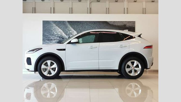 2019 認定中古車 Jaguar E-Pace ユーロンホワイト P200 オートマチック全輪駆動 R-DYNAMIC S