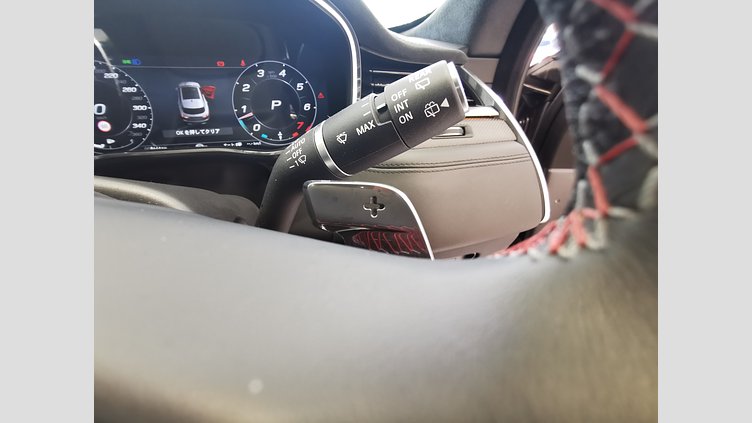 2024 認定中古車 Jaguar F-Pace アイガーグレイ P550 AWD（オートマチック） SVR