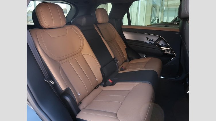 2024 認定中古車 Land Rover Range Rover Sport カルパチアングレイ D300マイルドハイブリッド スタンダードホイールベース Dynamic SE