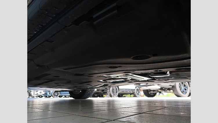 2024 認定中古車 Land Rover Range Rover Sport カルパチアングレイ D300マイルドハイブリッド スタンダードホイールベース Dynamic SE