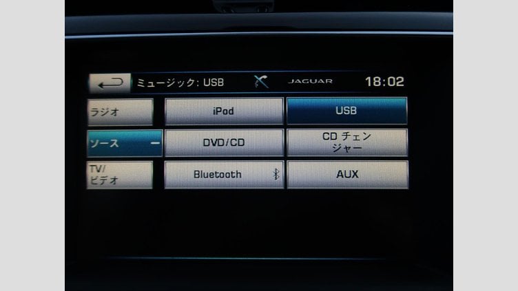 2016 認定中古車 Jaguar XE Yulong White 水冷直列4気筒 DOHC
ターボチャージャー プレステージ