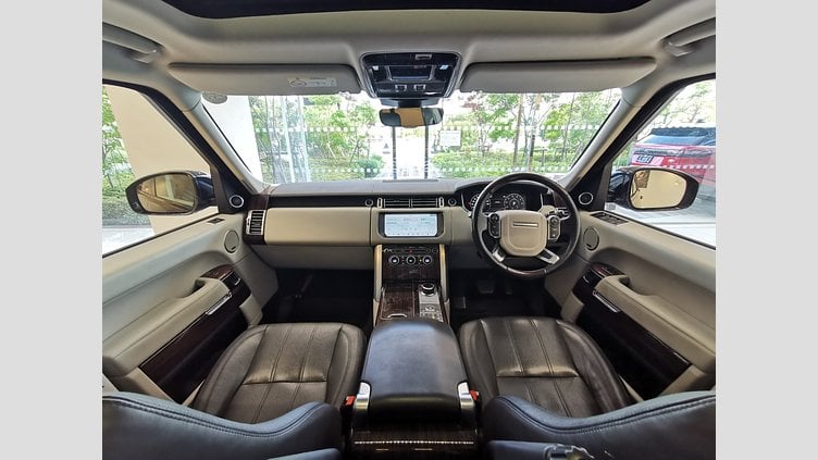 2017 認定中古車 Land Rover Range Rover Farallon Pearl Black 3.0 litre V6 Supercharged Petrol ヴォーグ