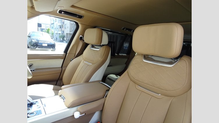 2023 認定中古車 Land Rover Range Rover オストゥーニパールホワイト P530 AWD（AT） ロングホイールベース SV