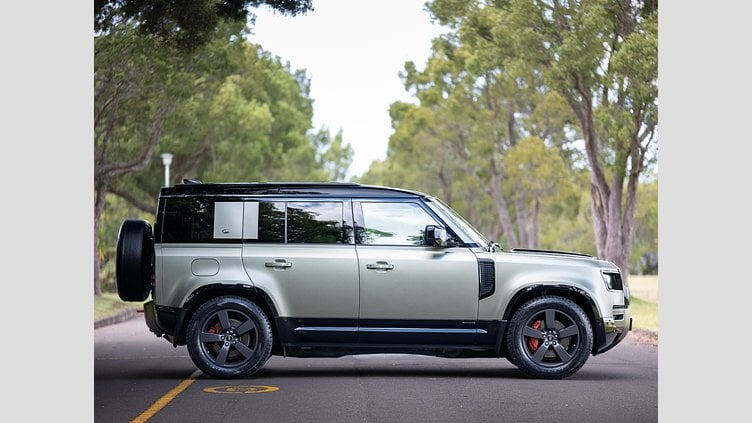 2021 Approved Land Rover Defender 110 Pangea Green AWD 2022 DEFENDER 110 P400 X