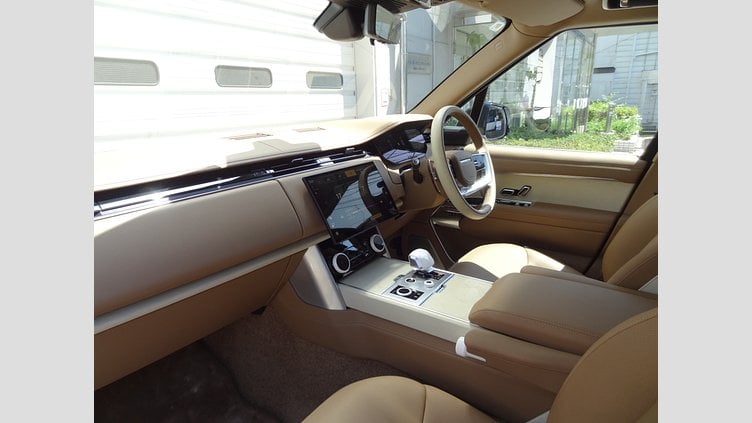 2023 認定中古車 Land Rover Range Rover オストゥーニパールホワイト P530 AWD（AT） ロングホイールベース SV
