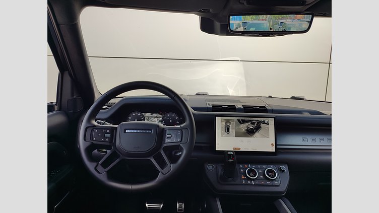 2025 Approved/Jazdené Land Rover Defender 130 Santorini Black 4x4 5.0 V8 P500 A/T AWD