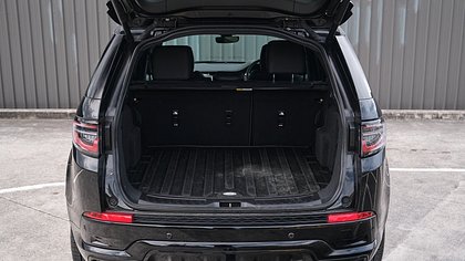 Discovery Sport 8