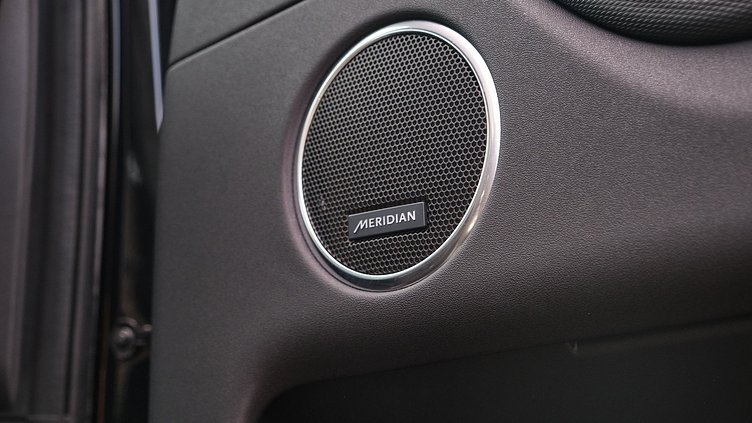 2024 Approved Land Rover Discovery Sport Santorini Black P250 Dynamic SE