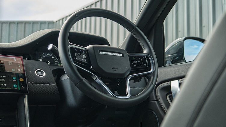 2024 Approved Land Rover Discovery Sport Santorini Black P250 Dynamic SE