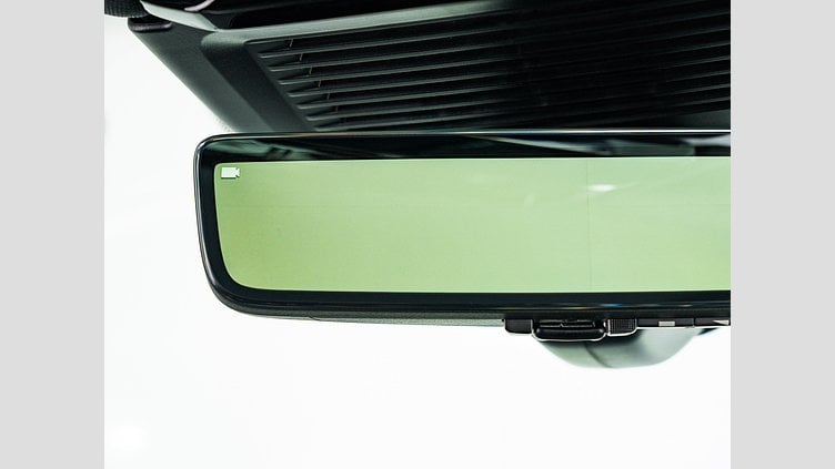 2025 認定中古車 Land Rover Range Rover Sport フジホワイト P550eプラグインハイブリッド（ガソリン） スタンダードホイールベース Dynamic SE